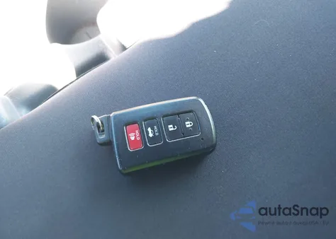 2013 Toyota Avalon Hybrid Limited from USA, damaged, VIN 4T1BD1EB4DU016449